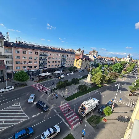 Central Apartment Targu Mures - Best View In Town Exterior photo